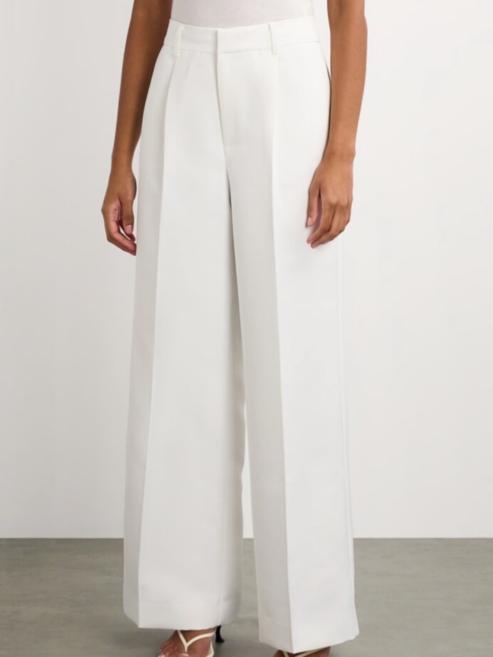White Hervé Léger Paris Duchess Satin Wide-Leg Pants – Alabaster – Size 4 – NWT
